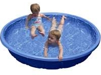 two kids in a kiddie pool